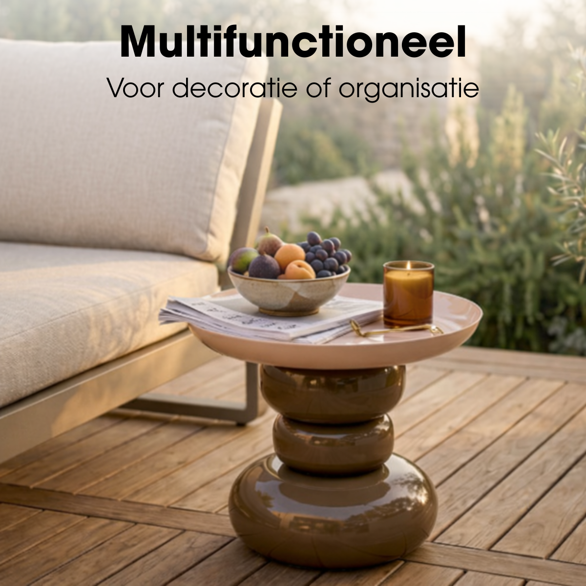 Zita Beistelltisch Creme/Braun – Vase und Deko auf dem Tisch