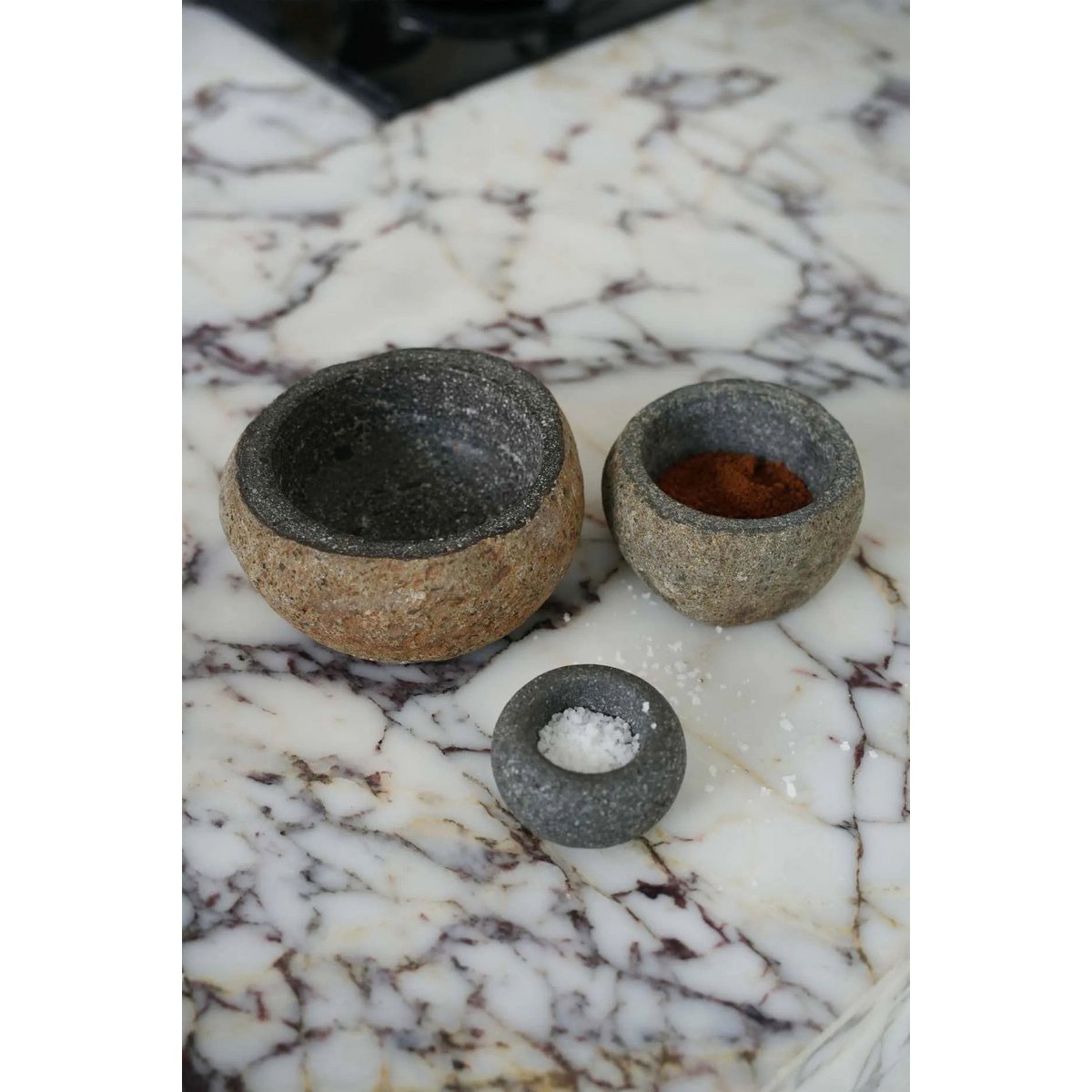 The River Stone Schale – Schwarz – M