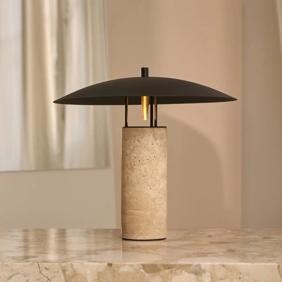 Nicolaas Travertinlampe | Elegantes und zeitloses Design