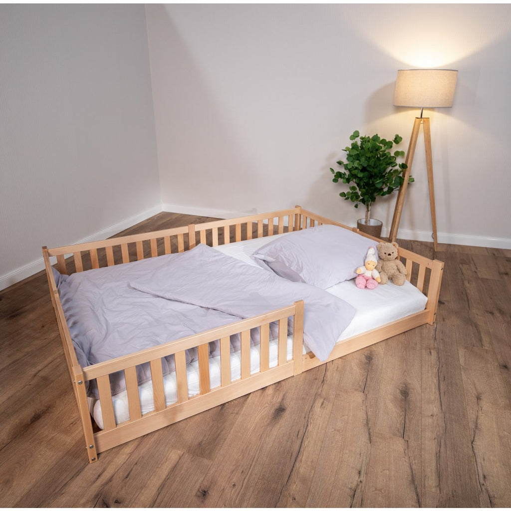 tiSsi® Bodenbett / Hausbett ENNO 140x200 cm Buche natur inkl. opt. Dach