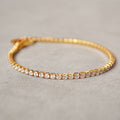 Zeitloses Tennisarmband im Diamant-Look