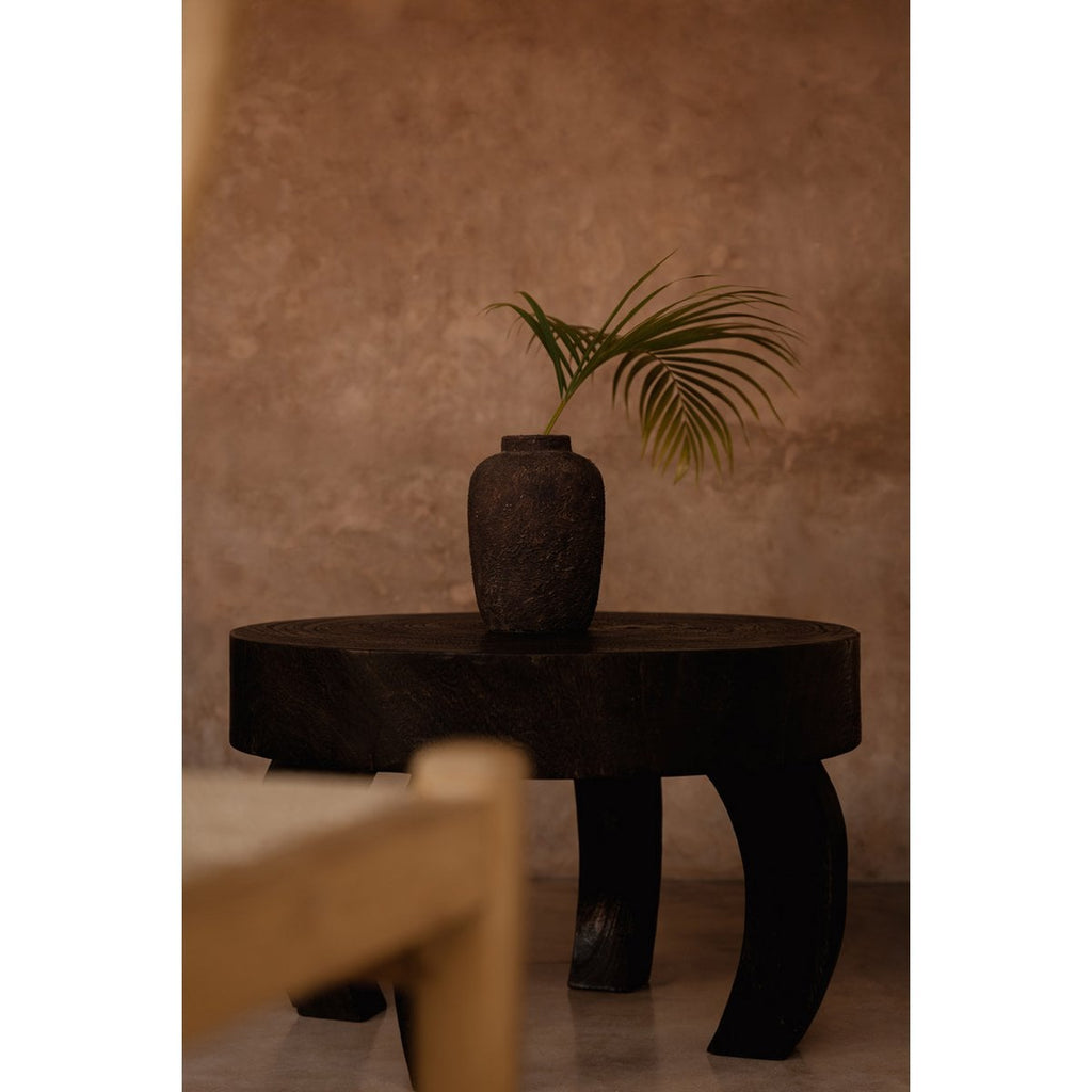 Der Octo Chic Couchtisch – Dunkles Walnussholz