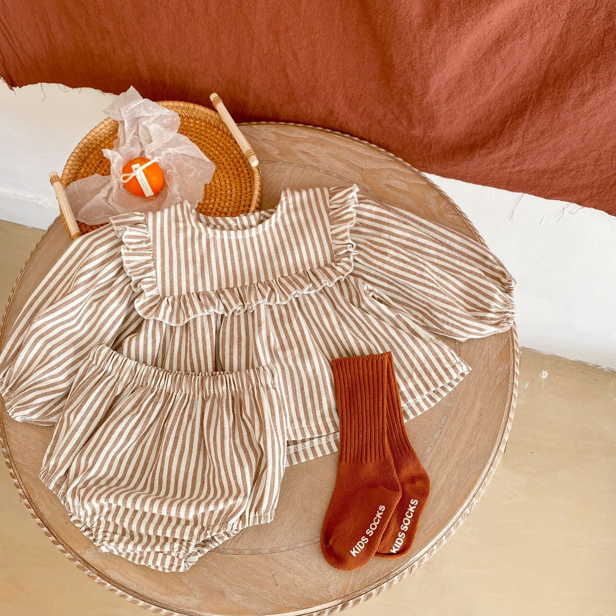 Annie & Charles® gestreiftes Kleid mit Höschen Set