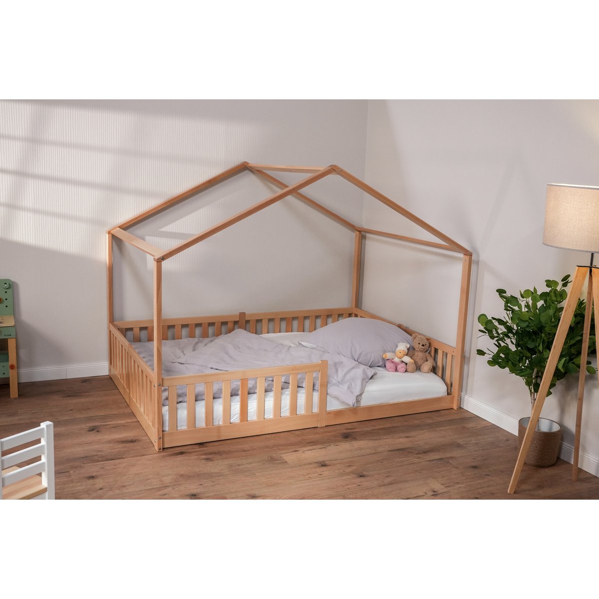 tiSsi® Bodenbett / Hausbett ENNO 90x200 cm Buche NATUR inkl. opt. Dach