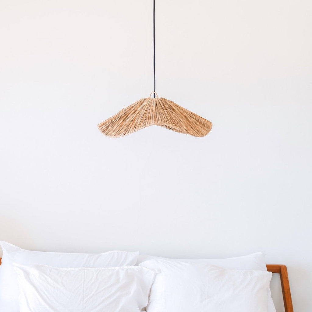 Boho Lampenschirm – Große Raffia-Deckenleuchte – Natürliche Pendelleuchte – Handgefertigte Deckenlampe aus Raffia TAMPAH (Ø 53 cm)
