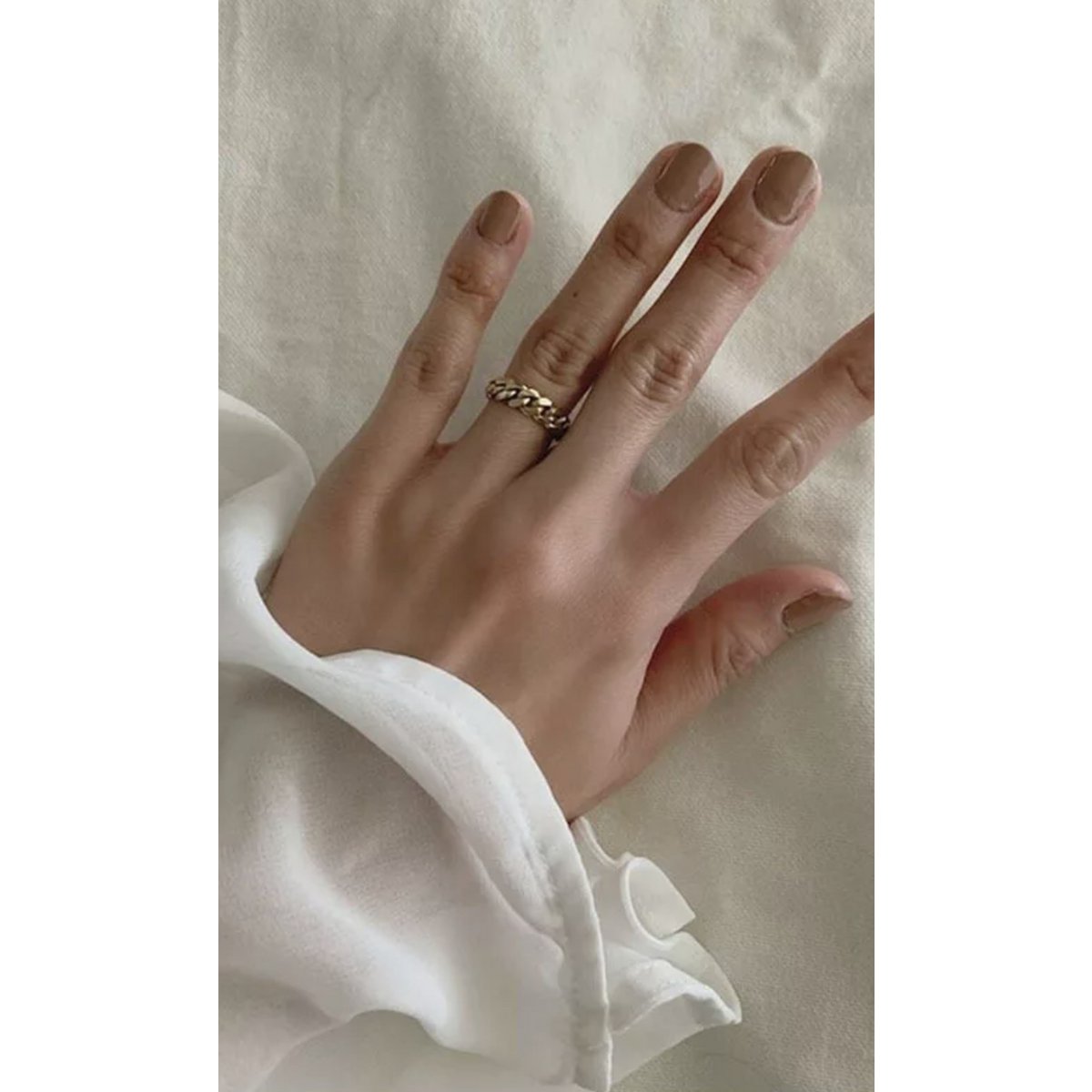 Anika Ring Gold