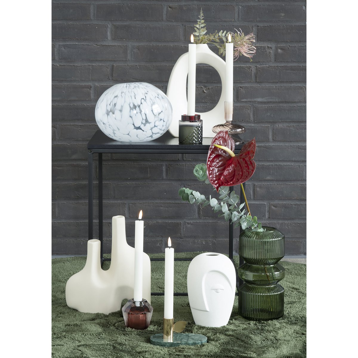 Hohe grüne Vase aus Glas - stilvolle Dekoration von 4Decor