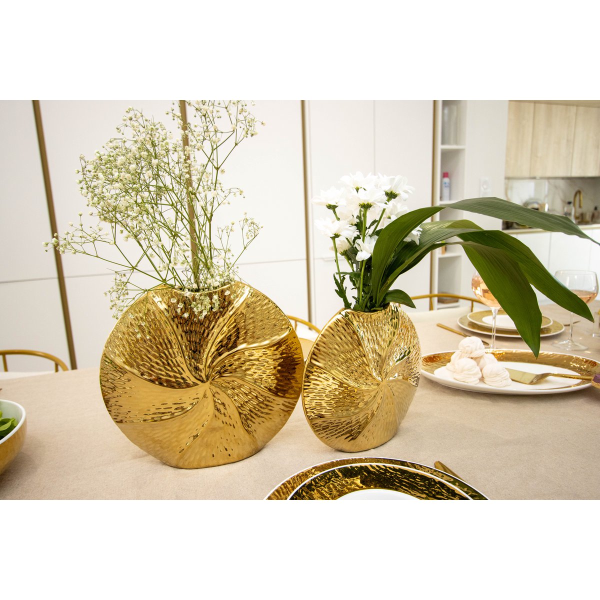 Goldene Spiralvase in Keramik 23x6x21,5 cm