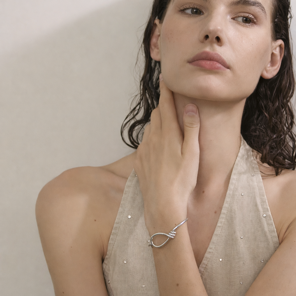Neeve BRACELET