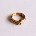 Doppelring mit Ringen verbunden - Gold