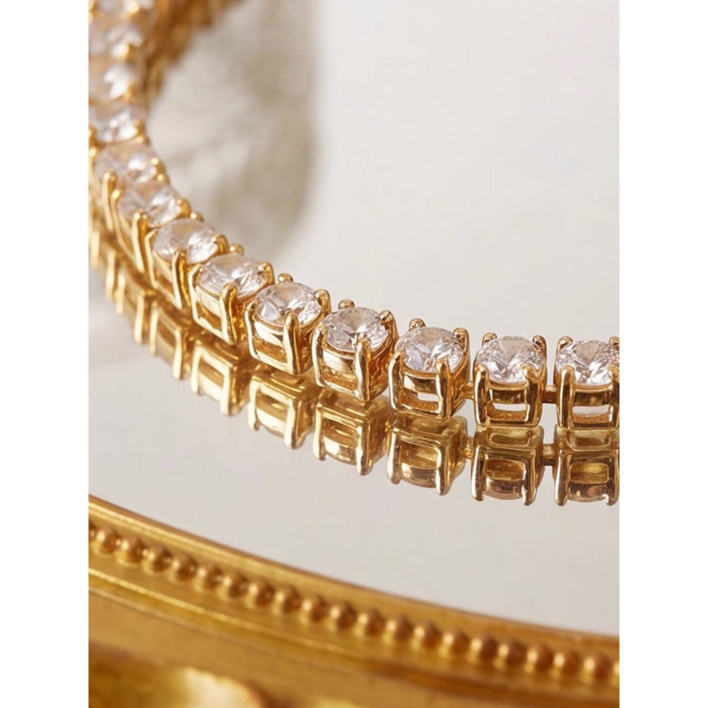 Zeitloses Tennisarmband im Diamant-Look