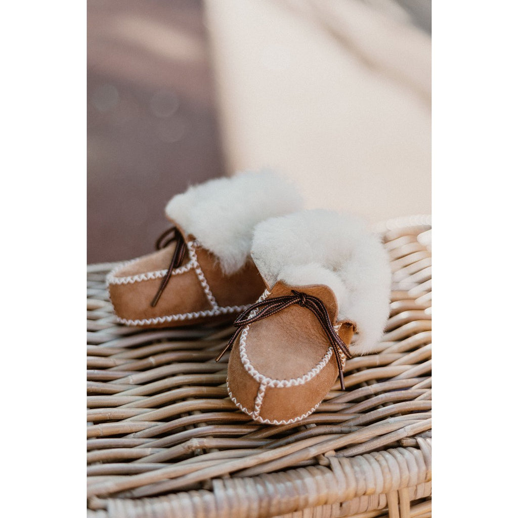 Baby Stiefeletten aus Schaffell & Wolle – Hailey | La Olivia Kids