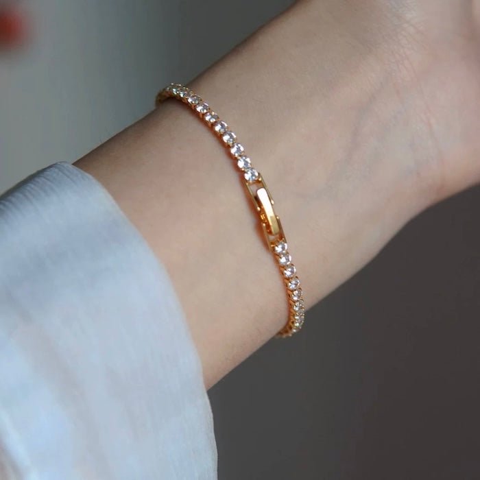 Zeitloses Tennisarmband im Diamant-Look