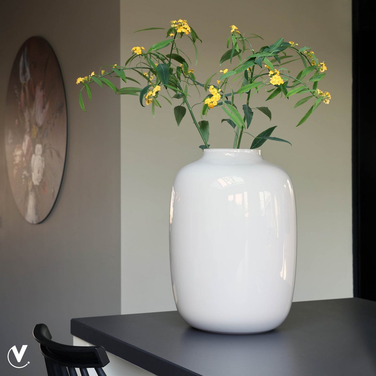 Artic Elfenbein Vase mit Blumen