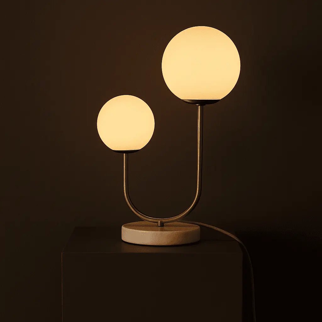 Giorgia Elegante Marmorlampe | Glühbirnen aus Milchglas und Lampe mit Kabel