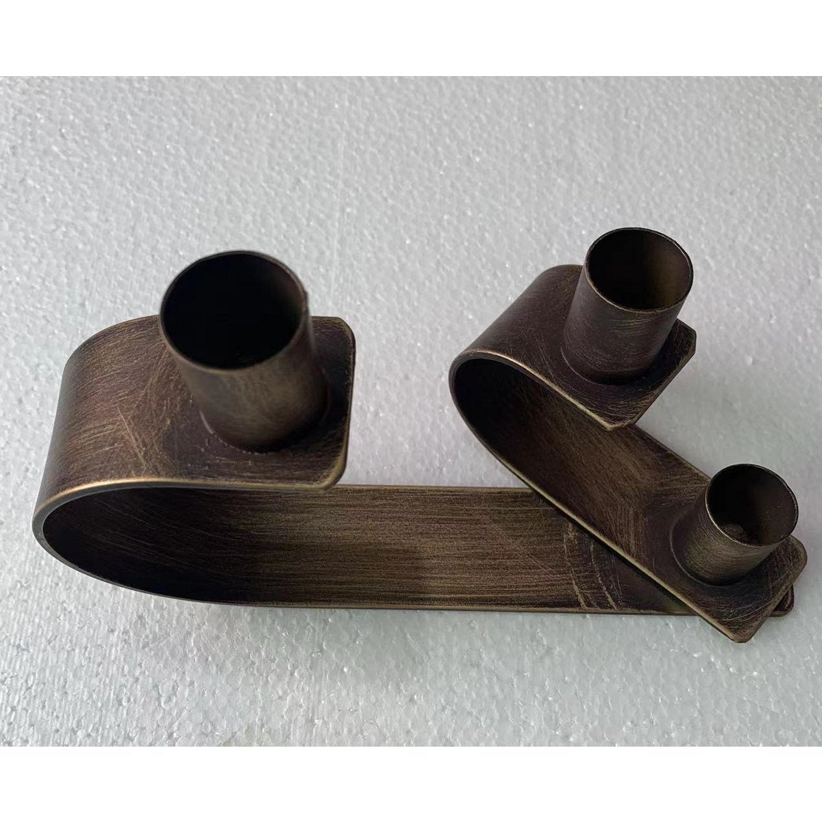 Kerzenhalter aus Metall Bronze