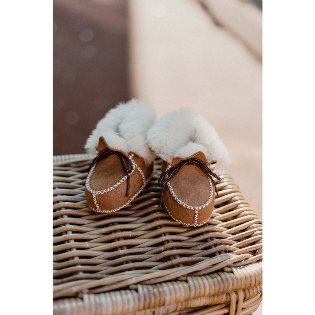 Baby Stiefeletten aus Schaffell & Wolle – Hailey | La Olivia Kids