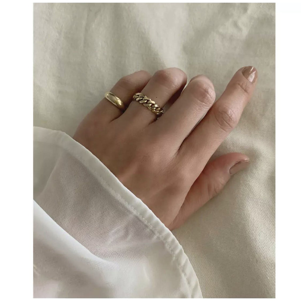 Anika Ring Gold