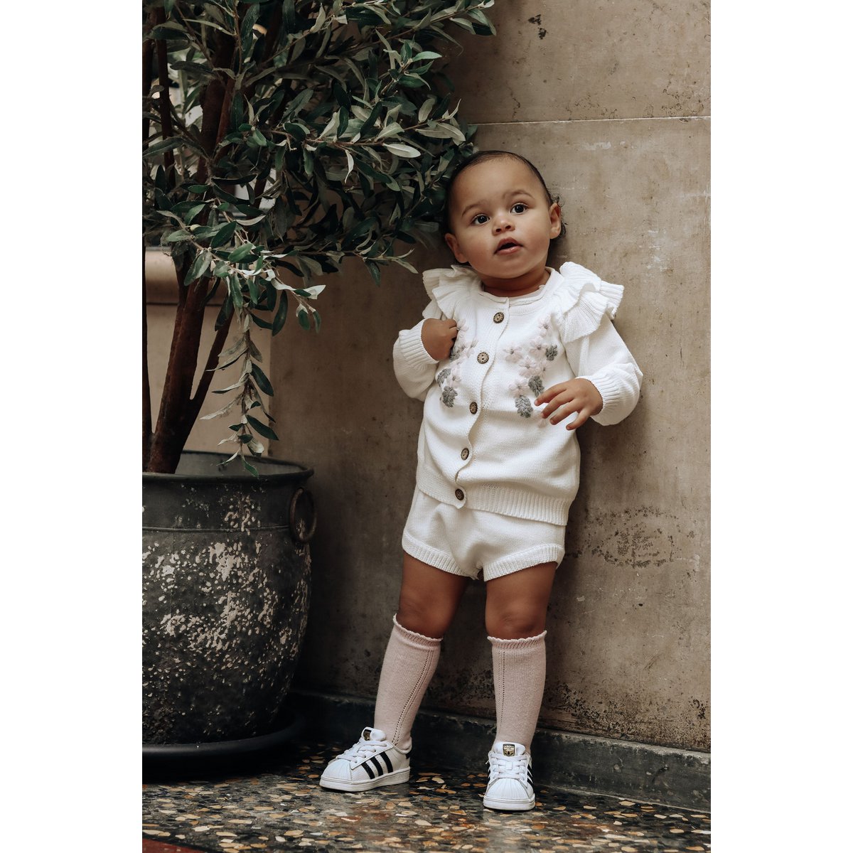 Catalina Handbestickte Strickjacke