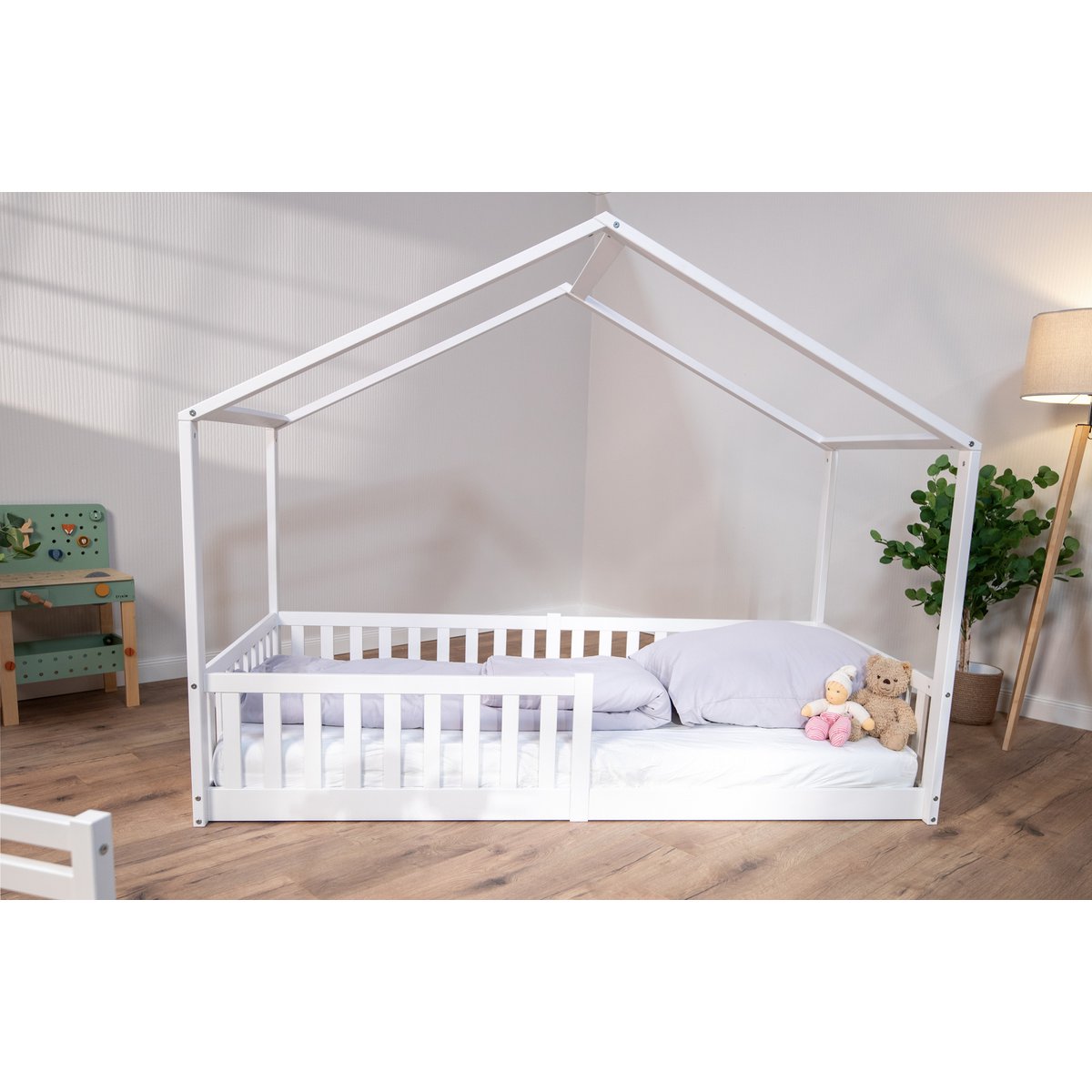 tiSsi® Bodenbett / Hausbett ENNO 90x200 cm Buche WEISS inkl. opt. Dach