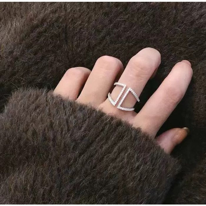 Offener Ring mit geometrischem Pavé