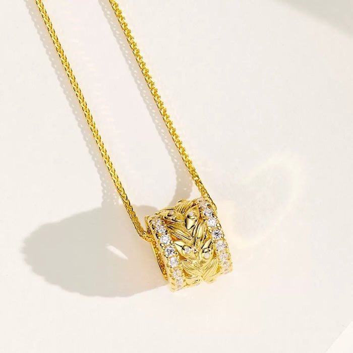 Goldene Ohren des Weizendesignrings und Halskette