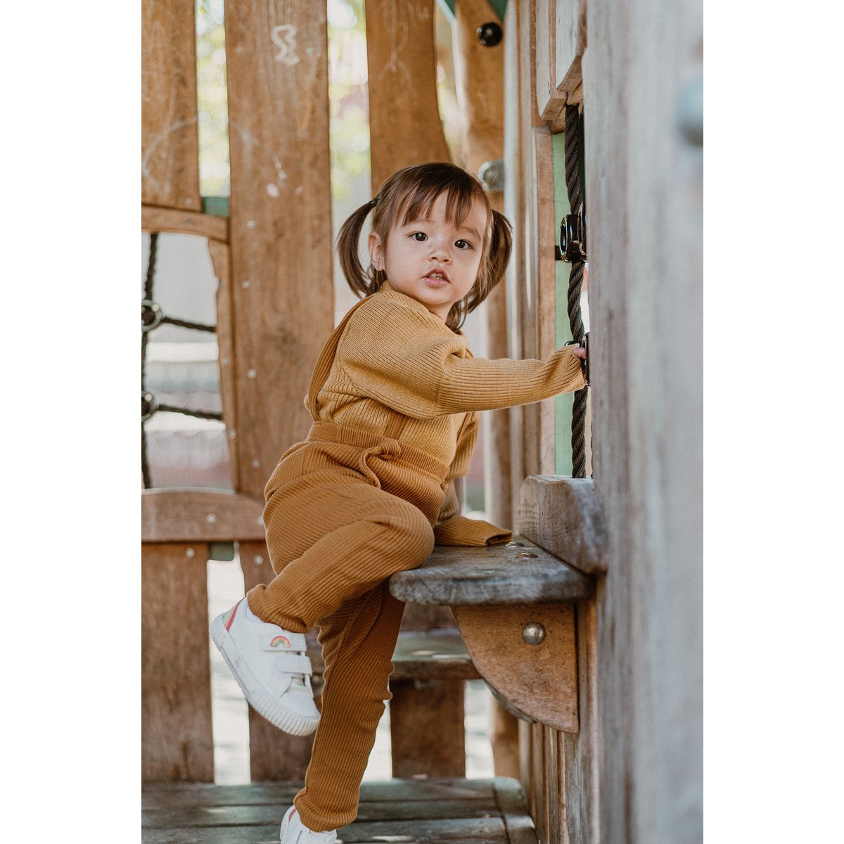 Baby Knotenpullover aus Baumwolle – Violett | La Olivia Kids