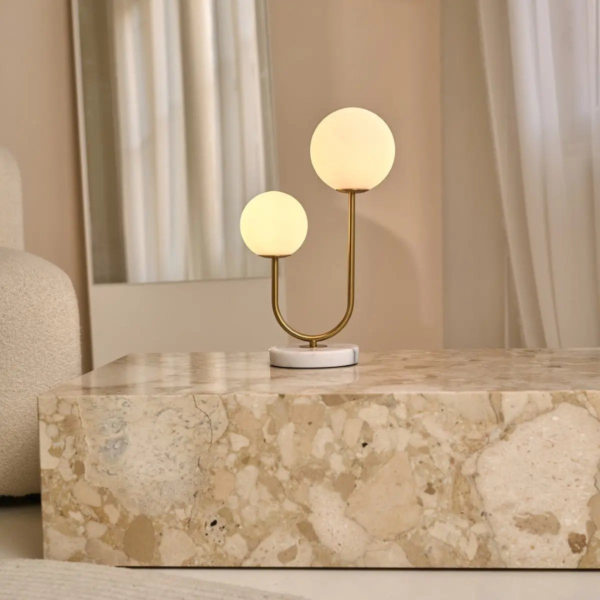 Giorgia Elegante Marmorlampe | Glühbirnen aus Milchglas und Lampe mit Kabel