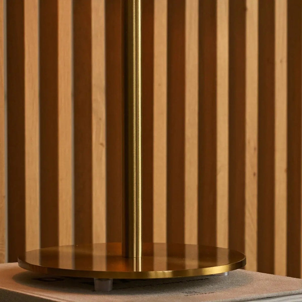 Lola Gold & Schwarz Tischlampe | Elegantes Metalldesign