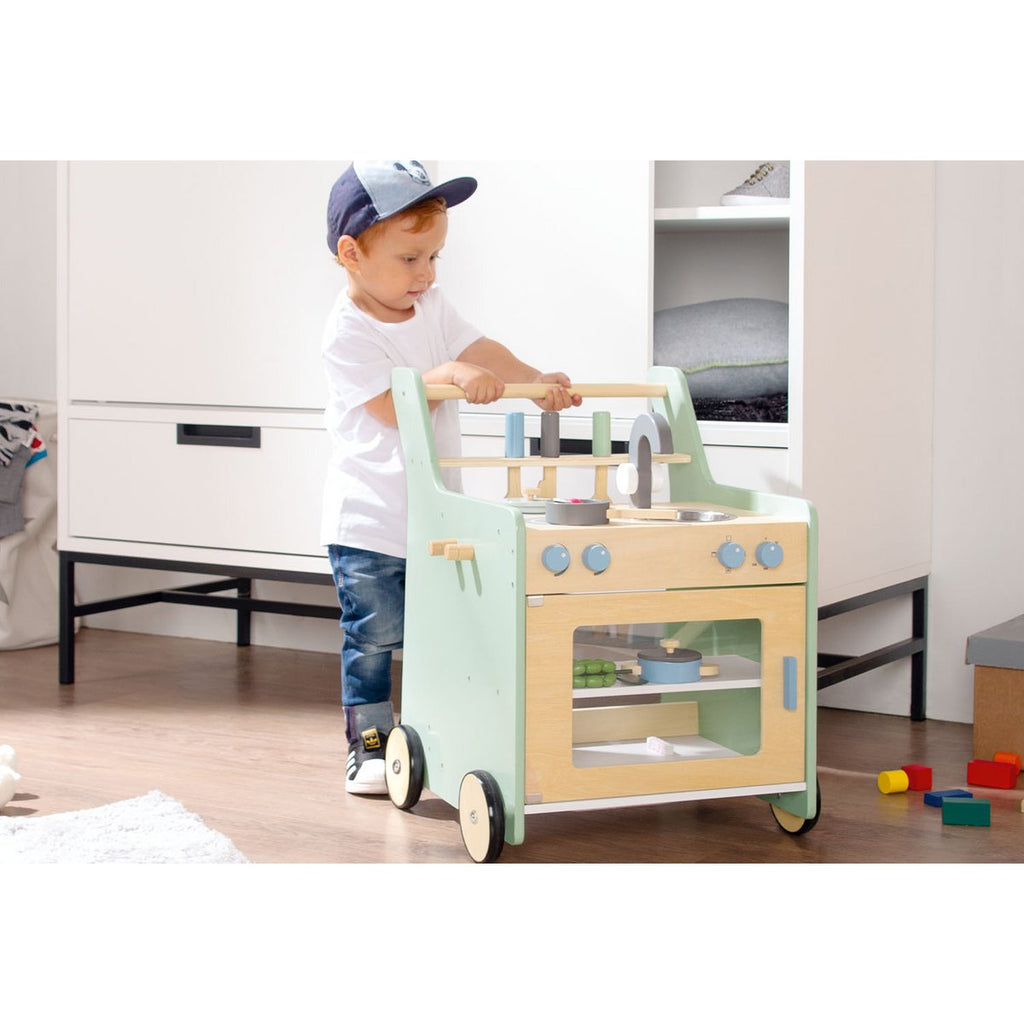 Kinderküche Kalle - Gesamtansicht mit komplettem Zubehör