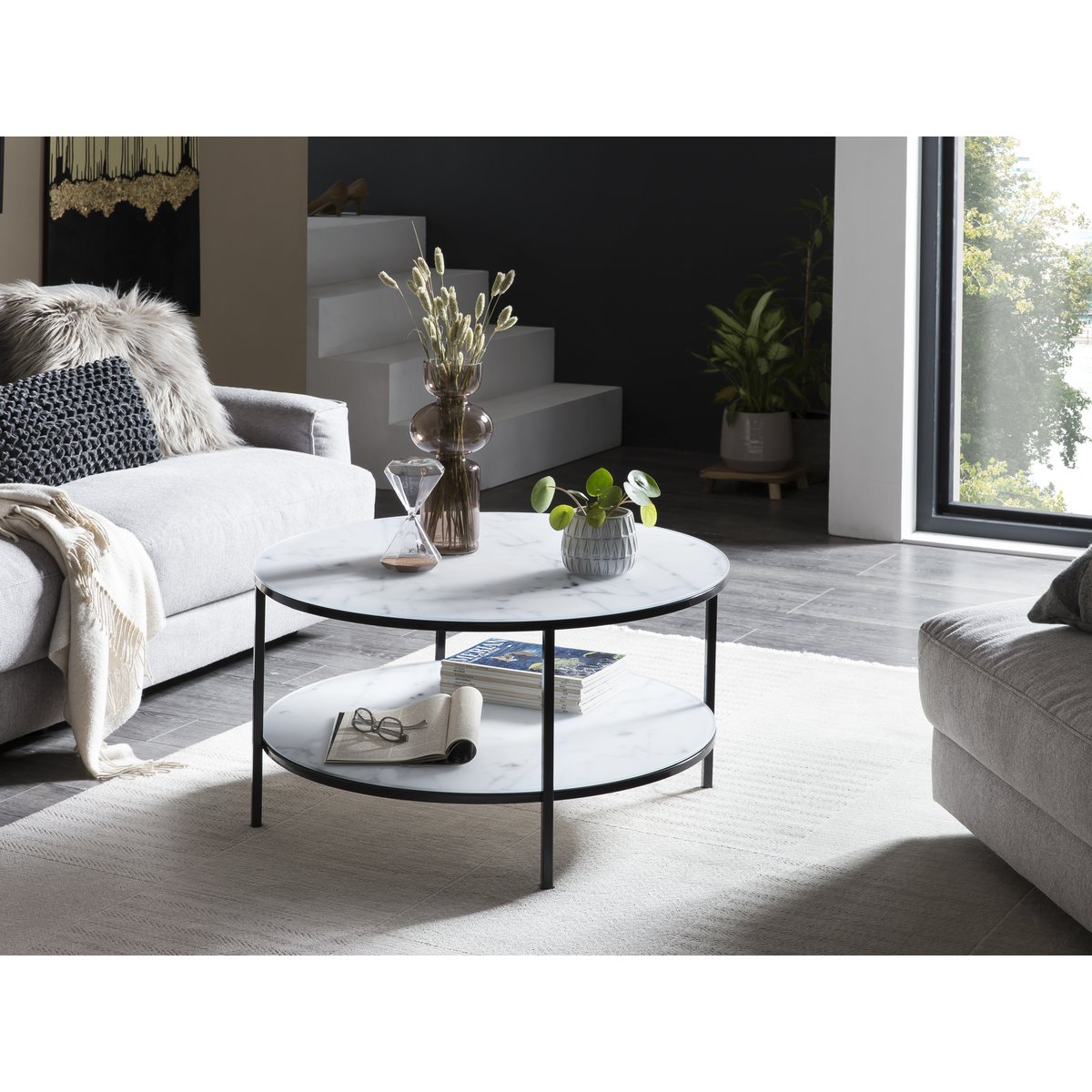 Couchtisch mit 2 Ablagen Ø 80 cm